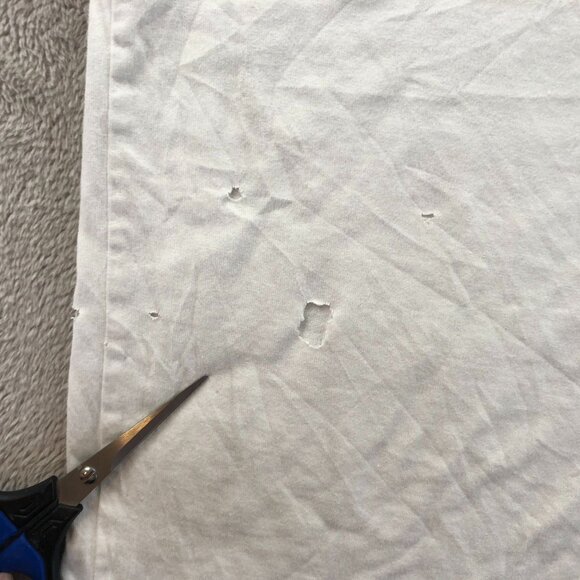 Supreme Mens T-Shirt Medium White Classic Short Sleeve Crew Neck FLAWS - Picture 6 of 16